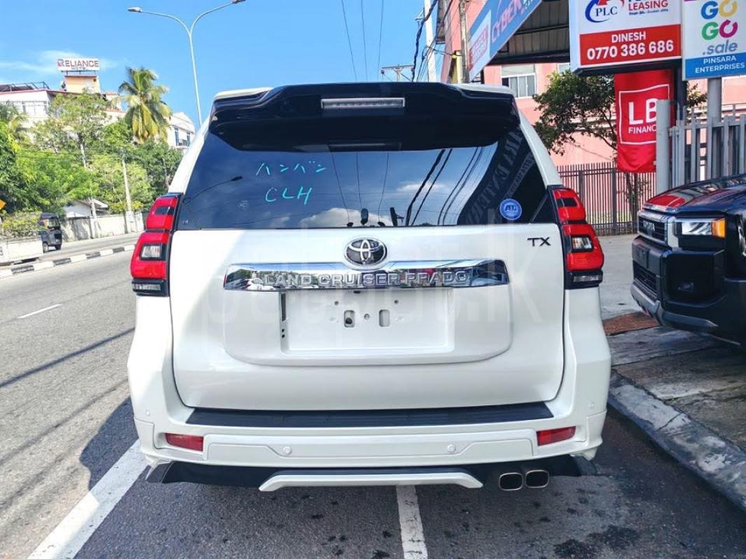 Advertisement image 6