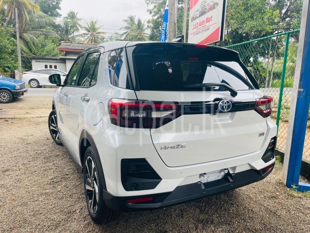 Advertisement image 3