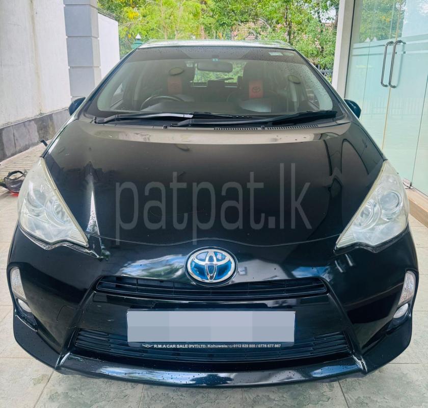 Toyota Aqua 2012 - பயன்படுத்தப்பட்டது கார் sale in Sri Lanka - patpat.lk