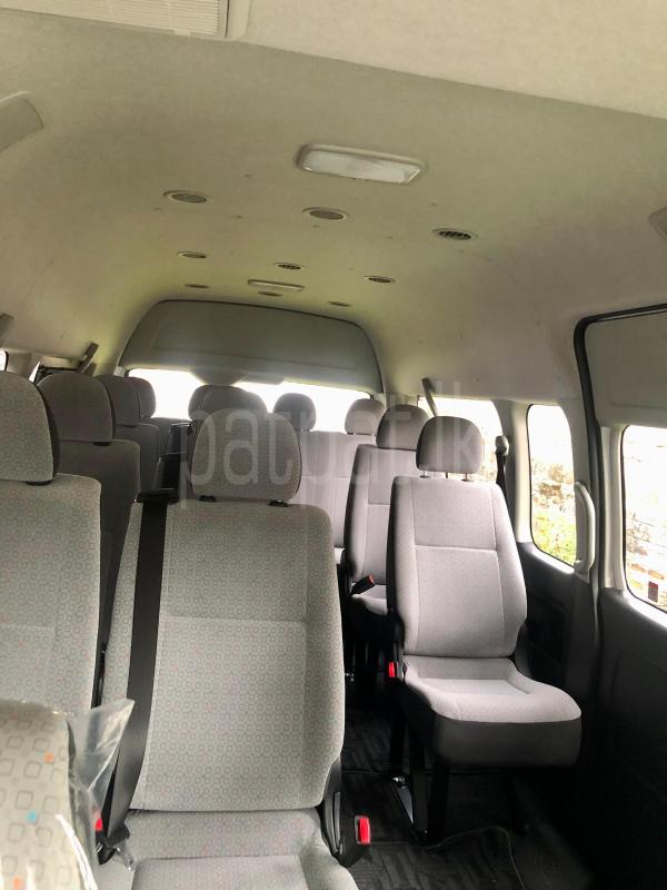 Toyota Hiace 2025 - අලුත් වෑන් රථය sale in Sri Lanka - patpat.lk