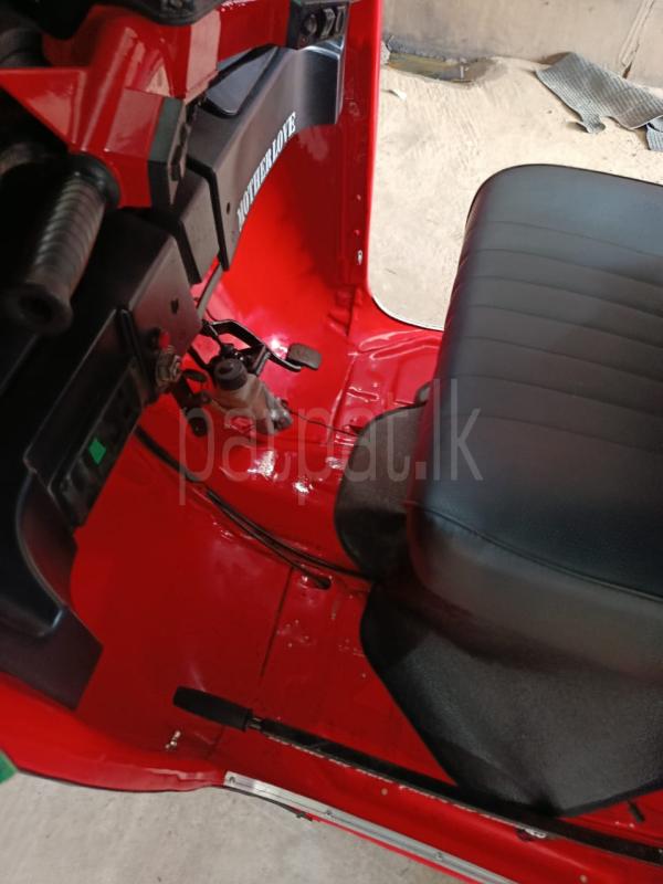 Advertisement image 4