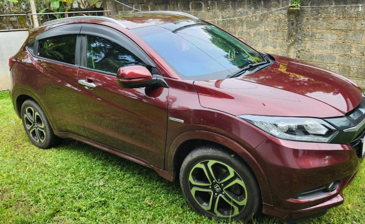 Honda Vezel 2015 - Used SUV sale in Sri Lanka - patpat.lk