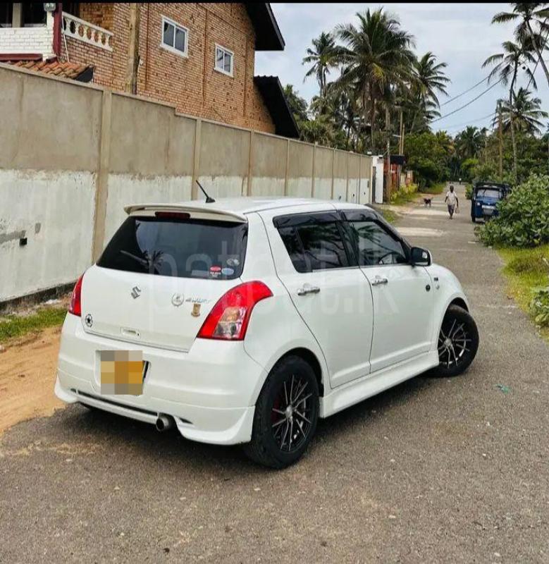 Advertisement image 2