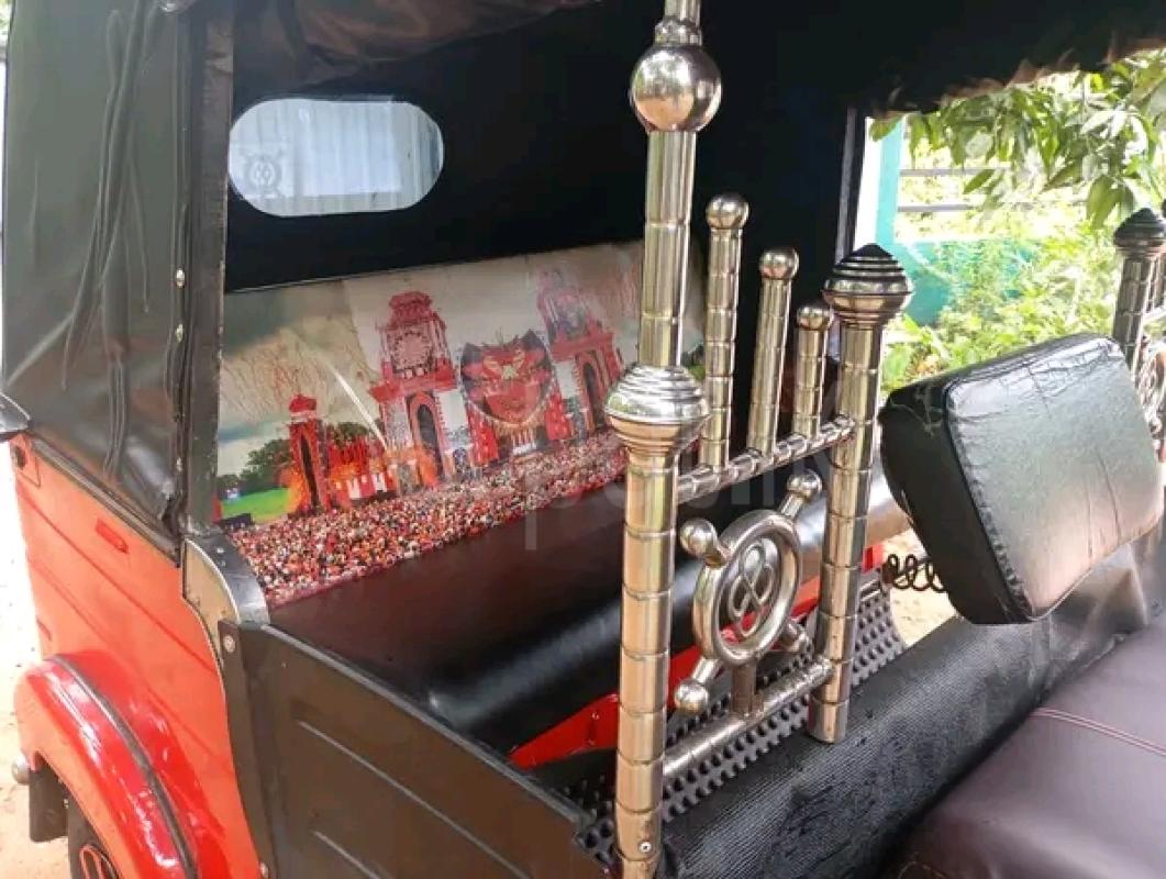 Bajaj Three Wheel 2012 - Used Three wheeler sale in Sri Lanka - patpat.lk