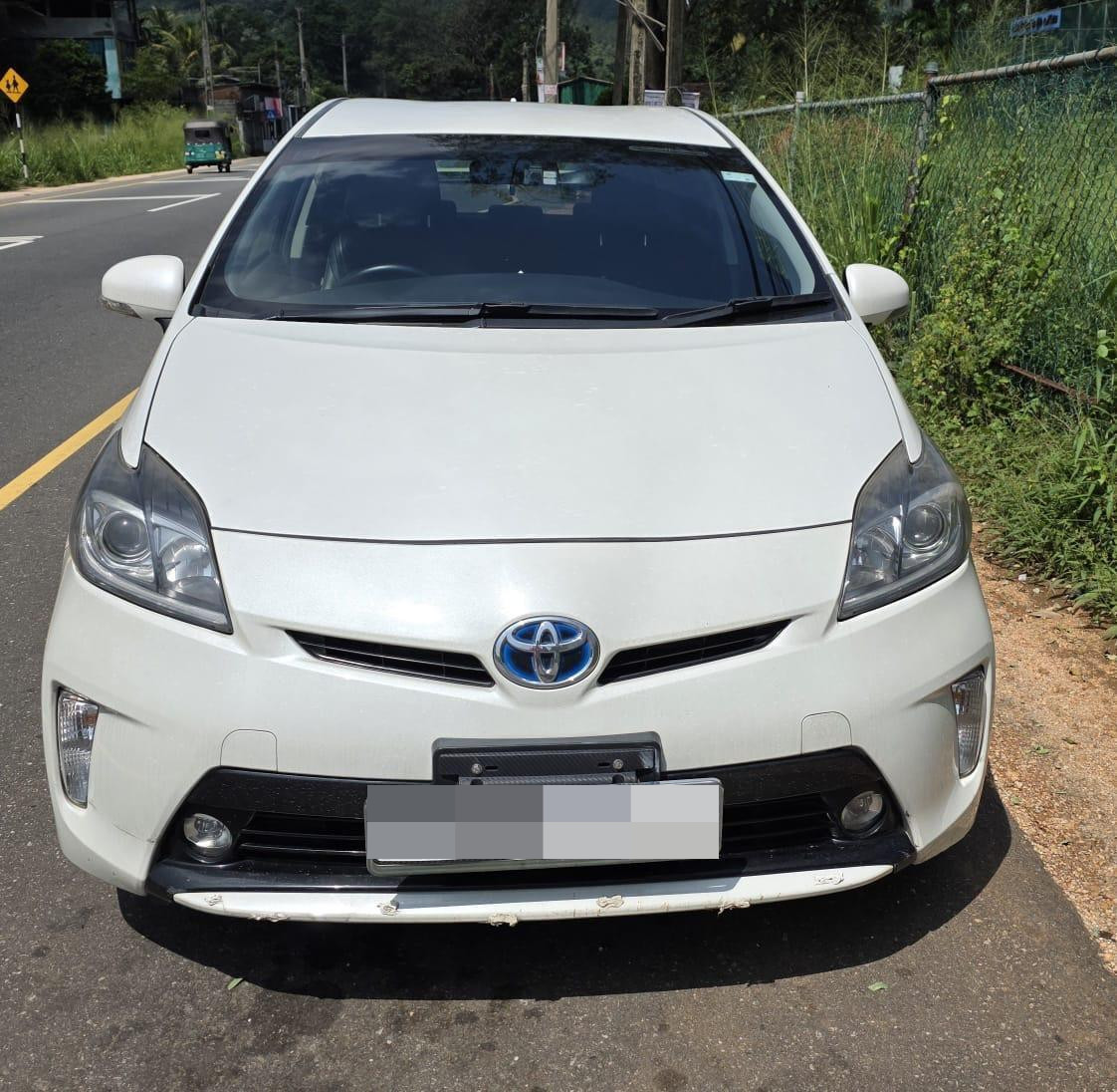 Toyota Prius 2014 ads-image-1