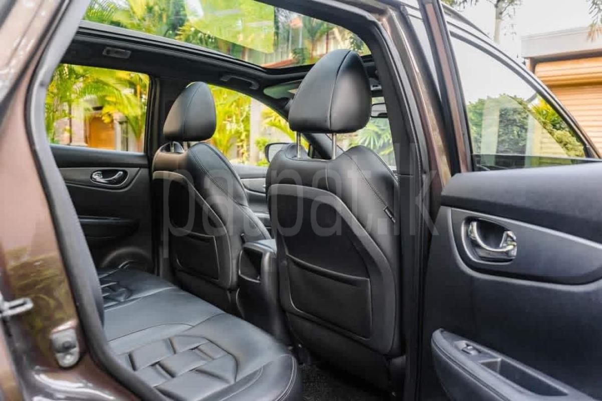 Advertisement image 4