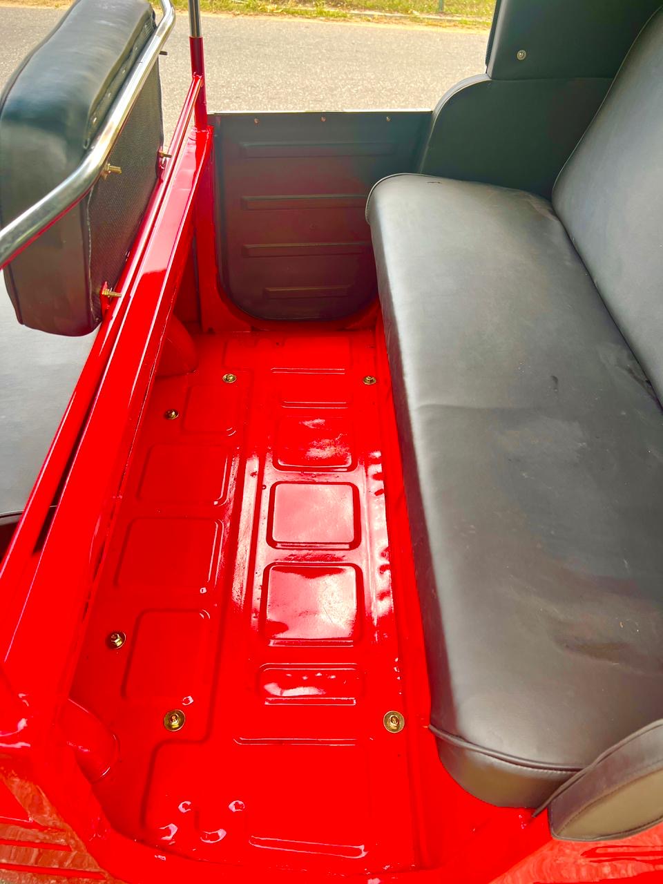 Bajaj Three Wheel 2015 - Used Three wheeler sale in Sri Lanka - patpat.lk