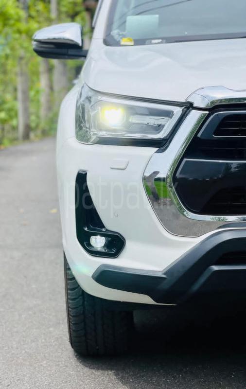 Advertisement image 6