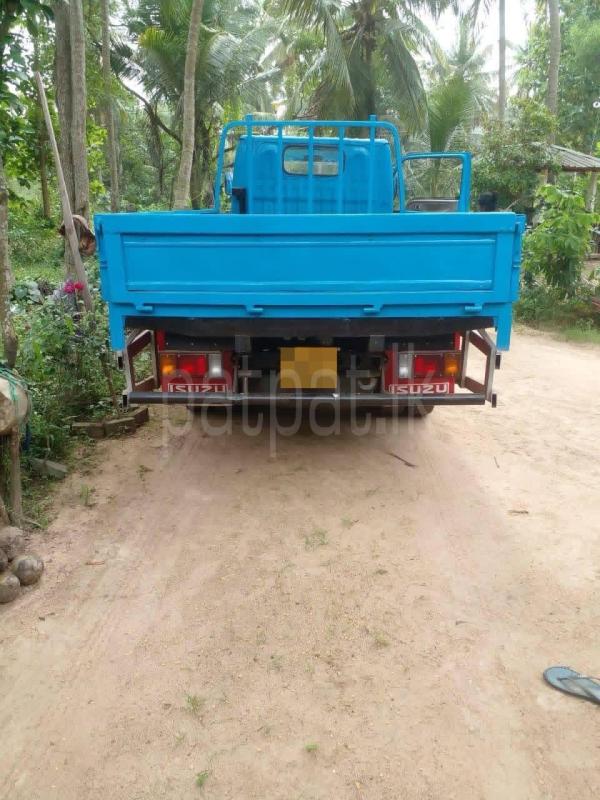 Advertisement image 4