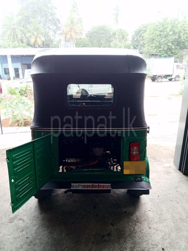 Bajaj Three Wheel 2015 - பயன்படுத்தப்பட்டது முச்சக்கர வண்டி sale in Sri Lanka - patpat.lk