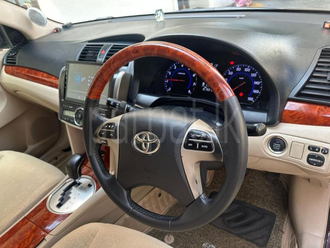 Toyota Premio 2015 - பயன்படுத்தப்பட்டது கார் sale in Sri Lanka - patpat.lk
