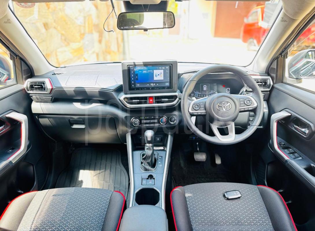 Advertisement image 6