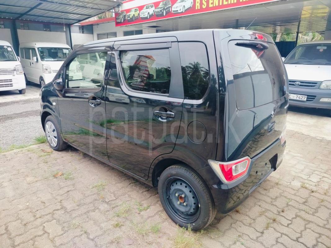 Advertisement image 4