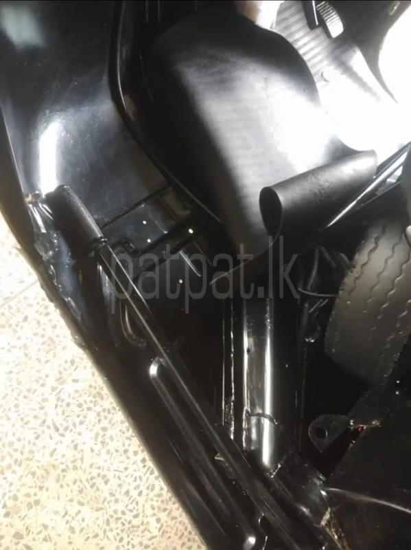 Bajaj Three Wheel 2012 - பயன்படுத்தப்பட்டது முச்சக்கர வண்டி sale in Sri Lanka - patpat.lk