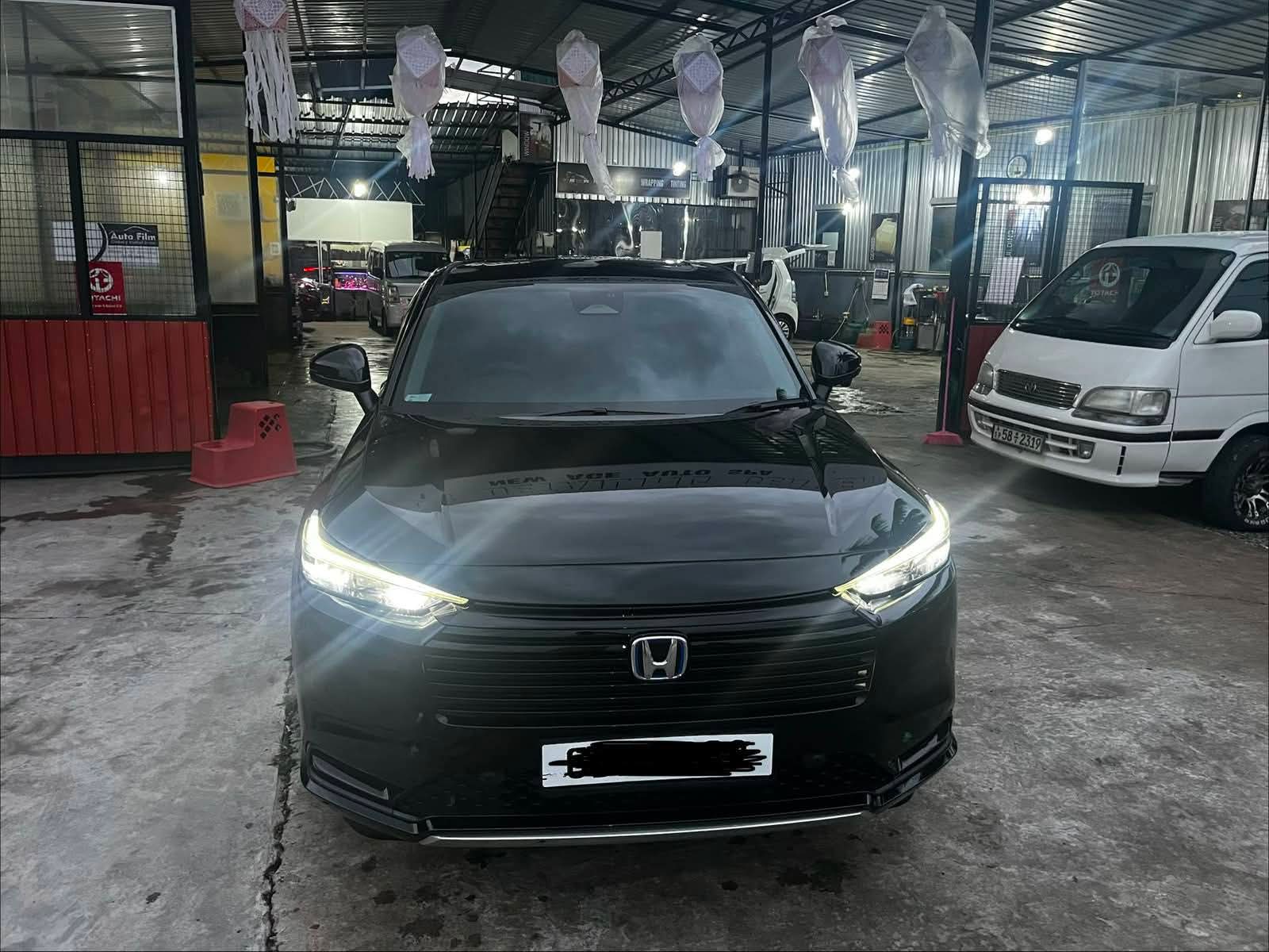 Honda Vezel 2025 - Used SUV sale in Sri Lanka - patpat.lk