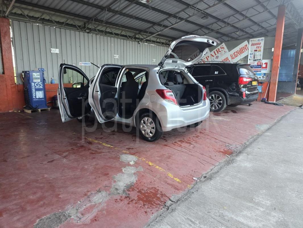 Advertisement image 1