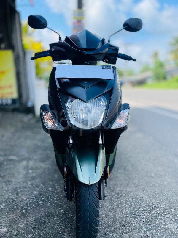 Yamaha Ray ZR 2017 - பயன்படுத்தப்பட்டது பைக் sale in Sri Lanka - patpat.lk