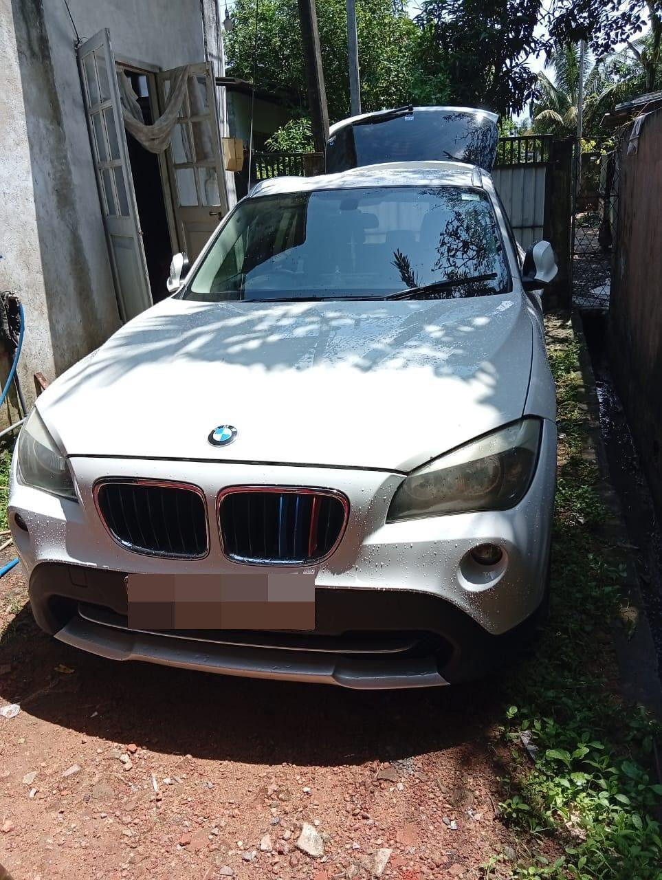 BMW x1 2011 - Used SUV sale in Sri Lanka - patpat.lk