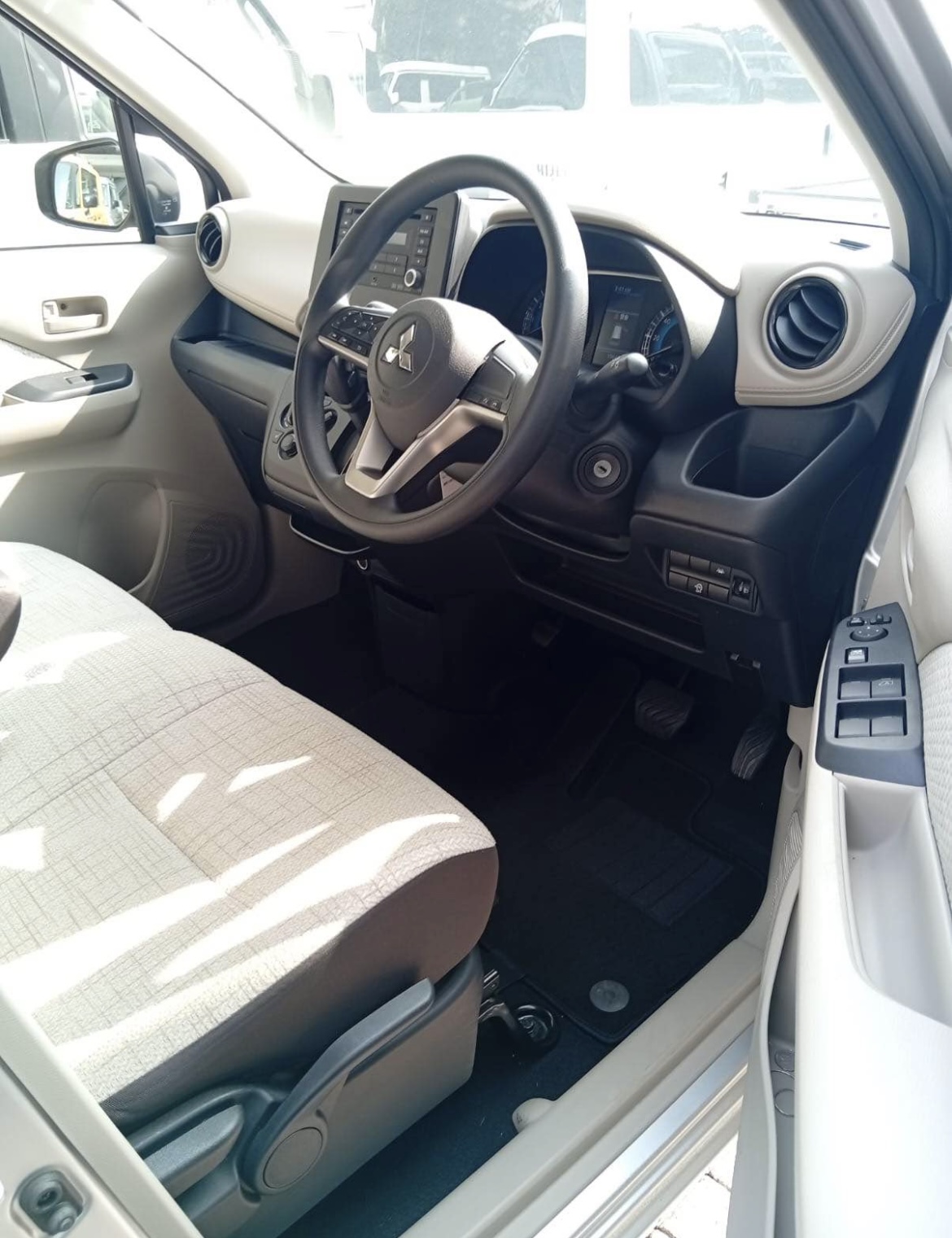 Mitsubishi eK 2024 - Brand New Car sale in Sri Lanka - patpat.lk