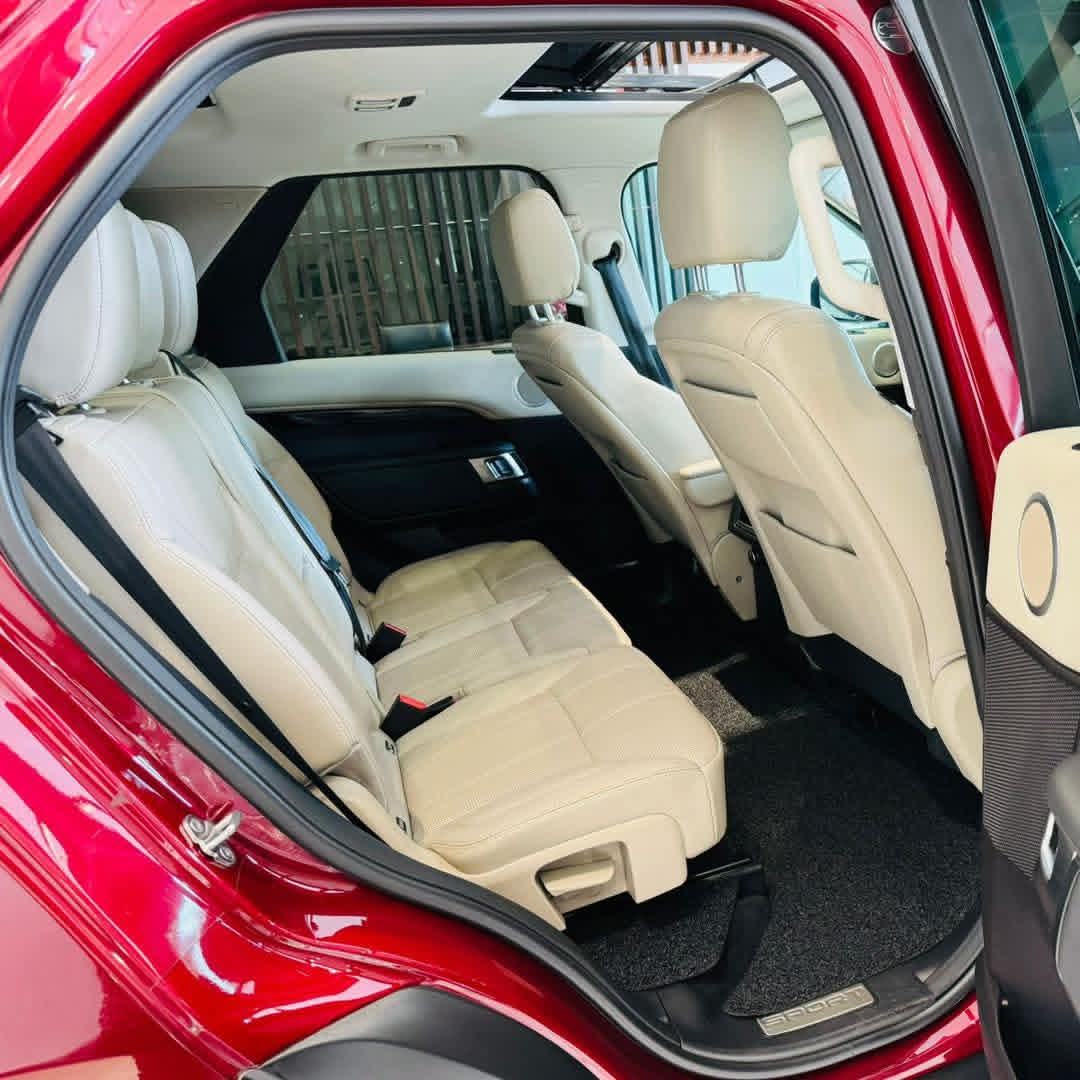 Land Rover Discovery 2017 - භාවිතා කරන ලද SUV රථය sale in Sri Lanka - patpat.lk