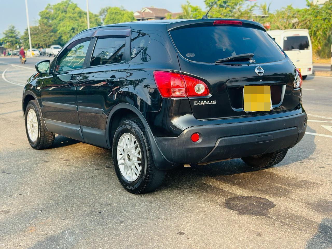 Nissan Dualis 2008 - Used SUV sale in Sri Lanka - patpat.lk