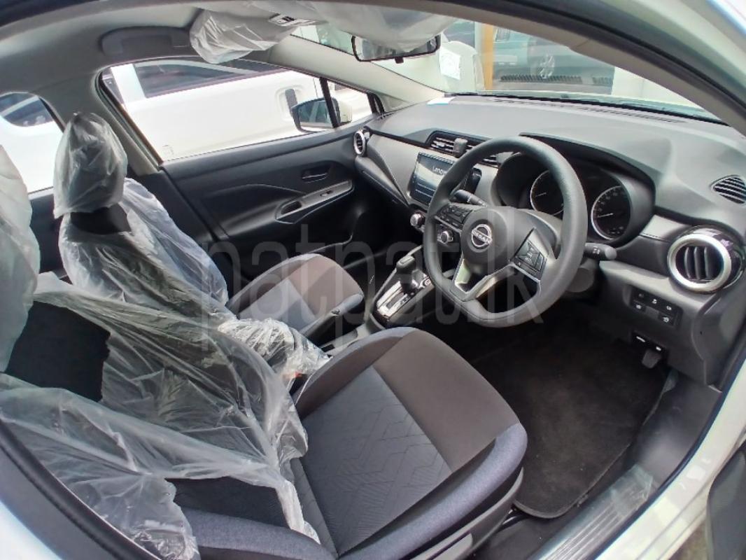 Advertisement image 6