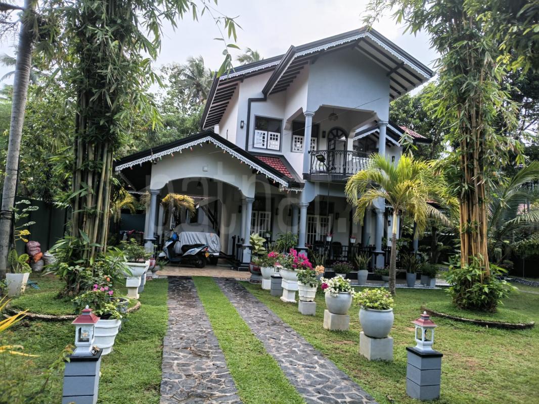 House for Sale in Marawila
