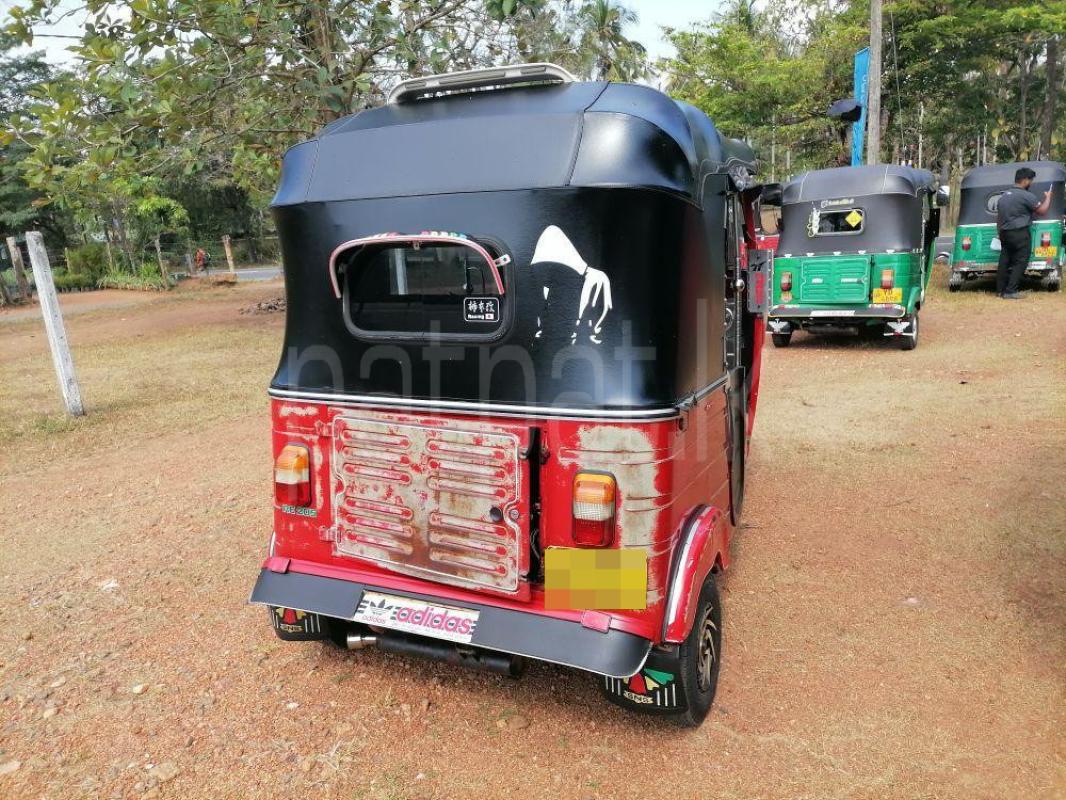 Bajaj Three Wheel 2012 - Used Three wheeler sale in Sri Lanka - patpat.lk