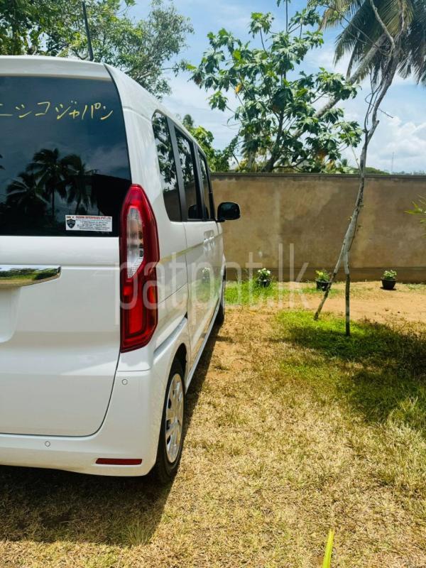 Advertisement image 6