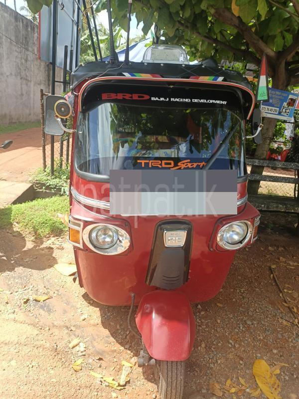 Bajaj 4 stroke 2012 - பயன்படுத்தப்பட்டது முச்சக்கர வண்டி sale in Sri Lanka - patpat.lk