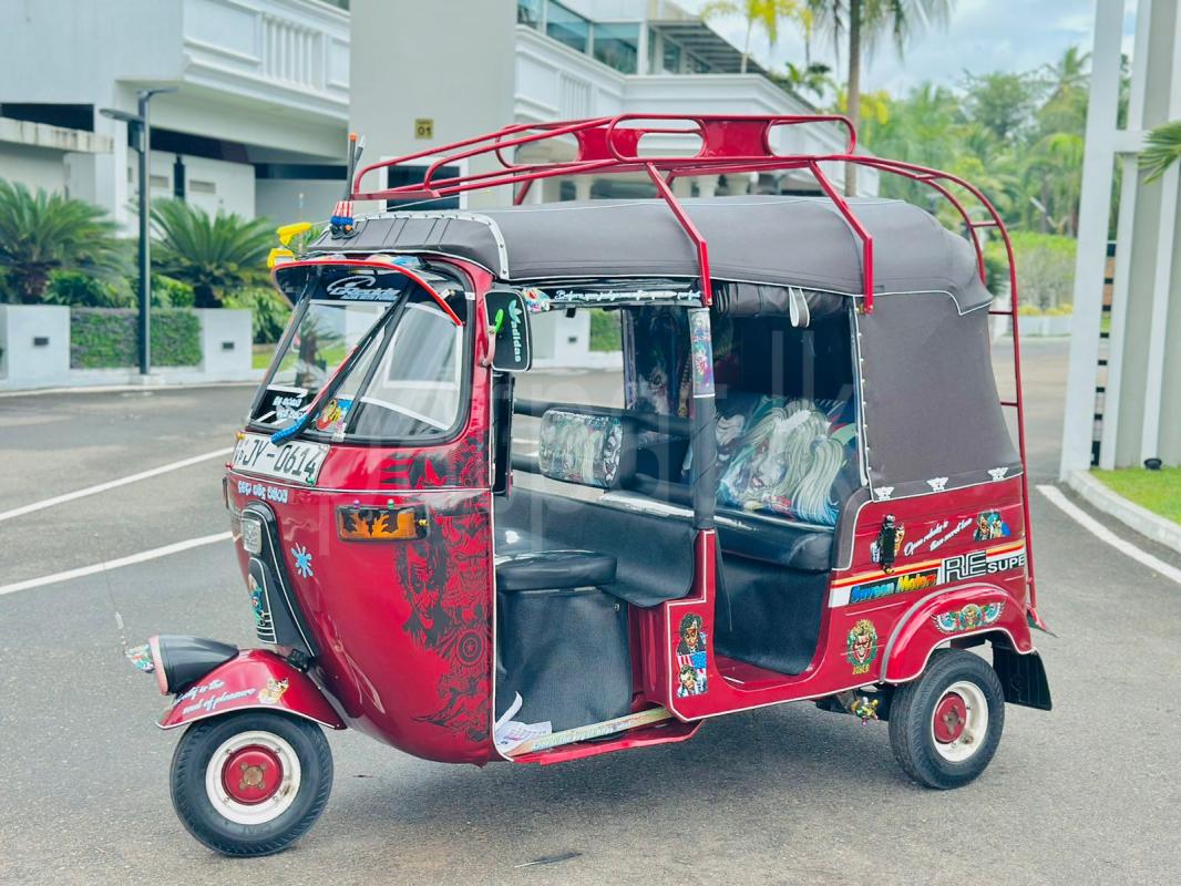 Advertisement image 6