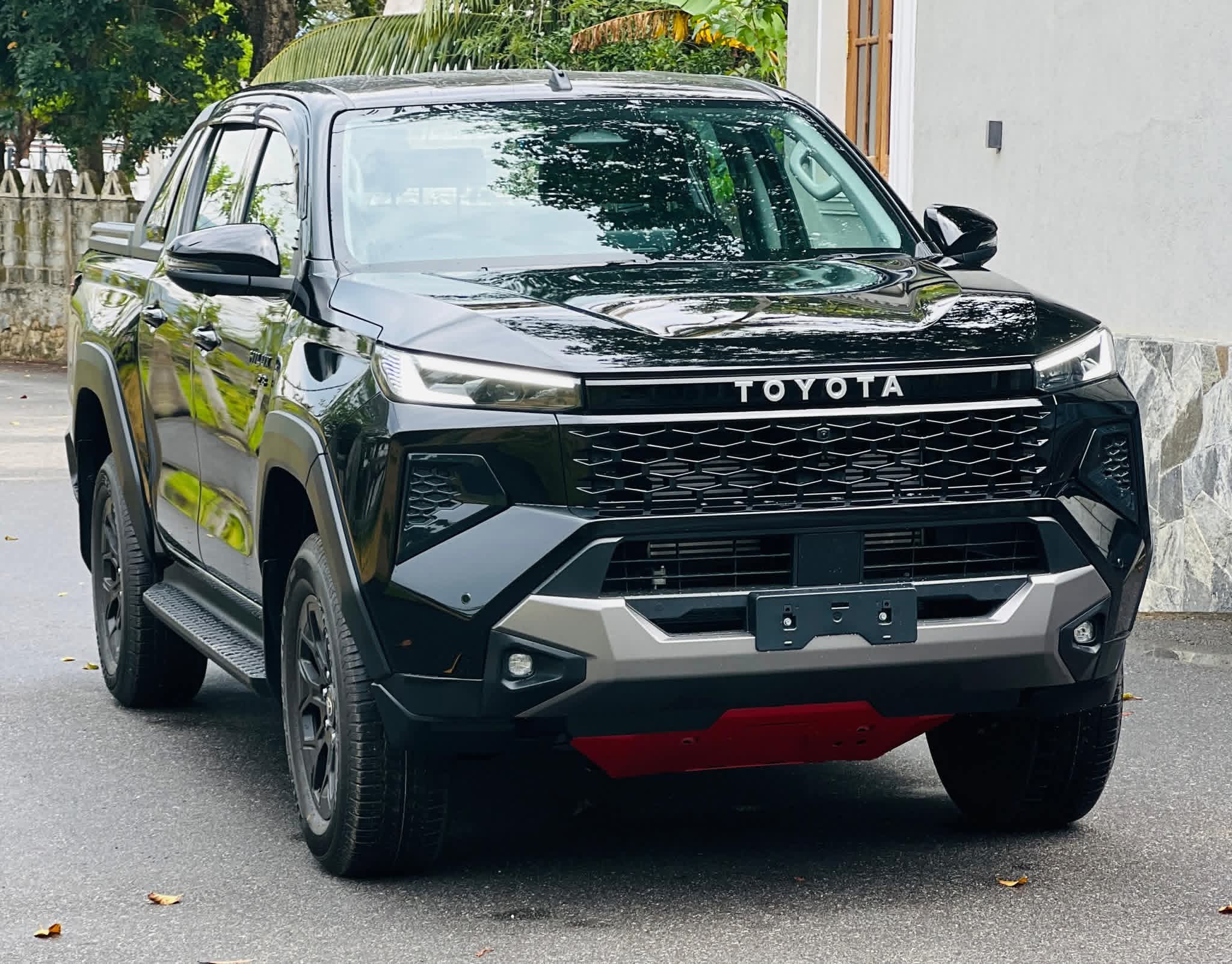 Toyota Hilux 2025 - சான்றளிக்கப்பட்டது சரக்கு போக்குவரத்து sale in Sri Lanka - patpat.lk