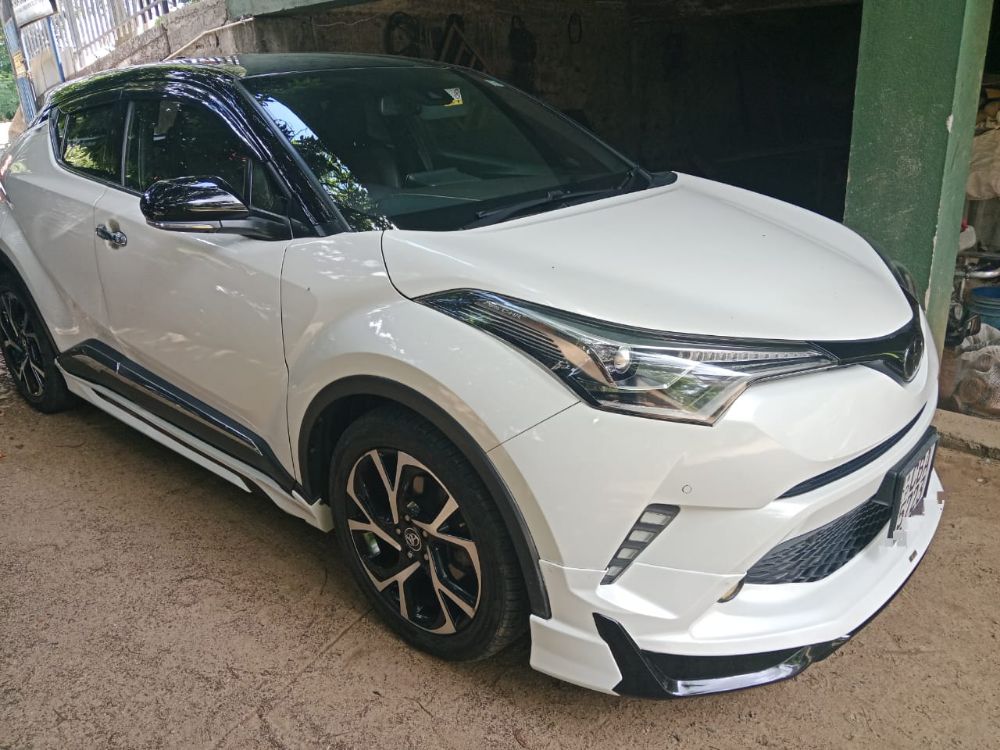 Toyota CHR 2018 - பயன்படுத்தப்பட்டது SUV sale in Sri Lanka - patpat.lk