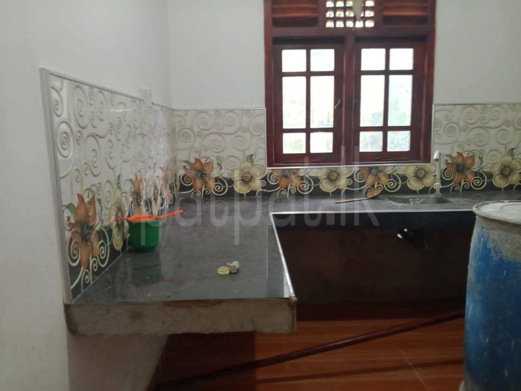 House for Sale in Minuwangoda