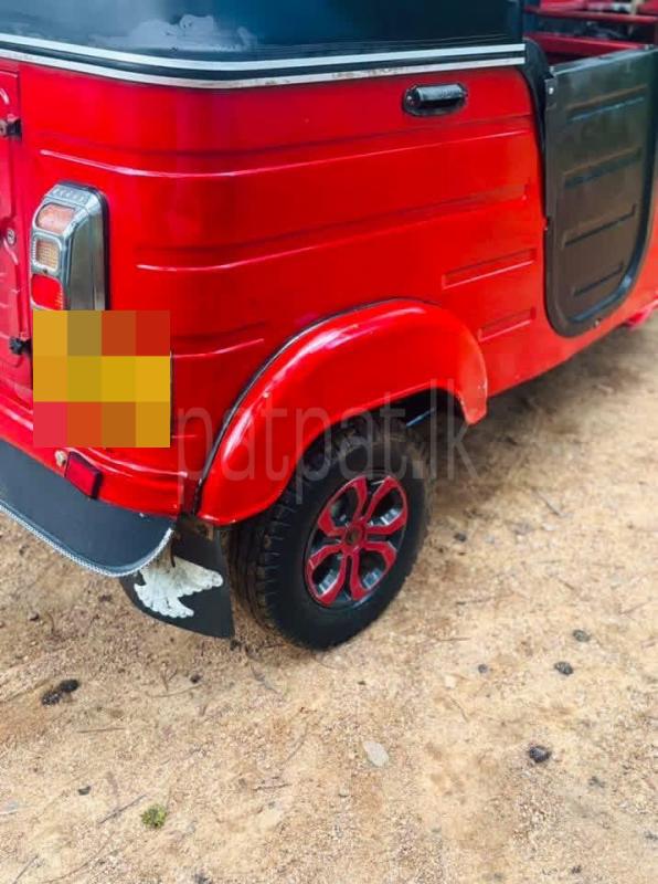 Bajaj Three Wheel 2007 - பயன்படுத்தப்பட்டது முச்சக்கர வண்டி sale in Sri Lanka - patpat.lk