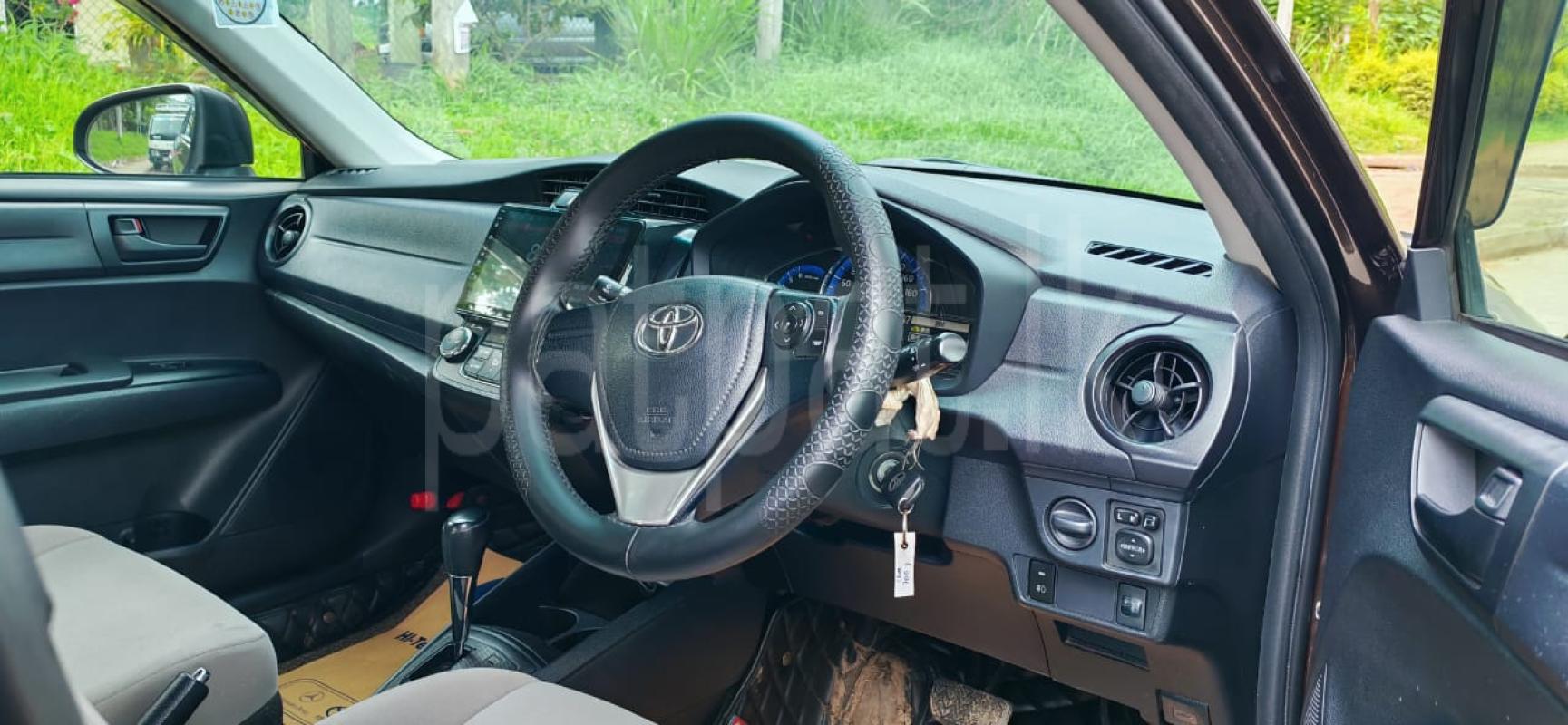 Toyota Axio 2015 - භාවිතා කරන ලද කාර් sale in Sri Lanka - patpat.lk