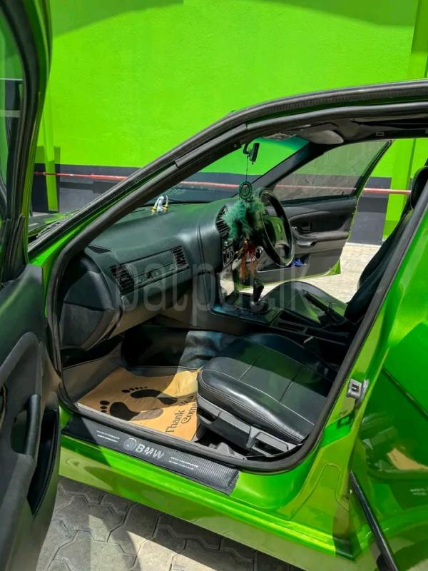 BMW 318i 1992 - பயன்படுத்தப்பட்டது கார் sale in Sri Lanka - patpat.lk
