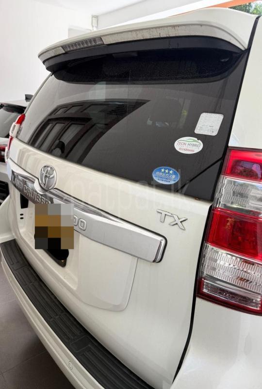 Advertisement image 4