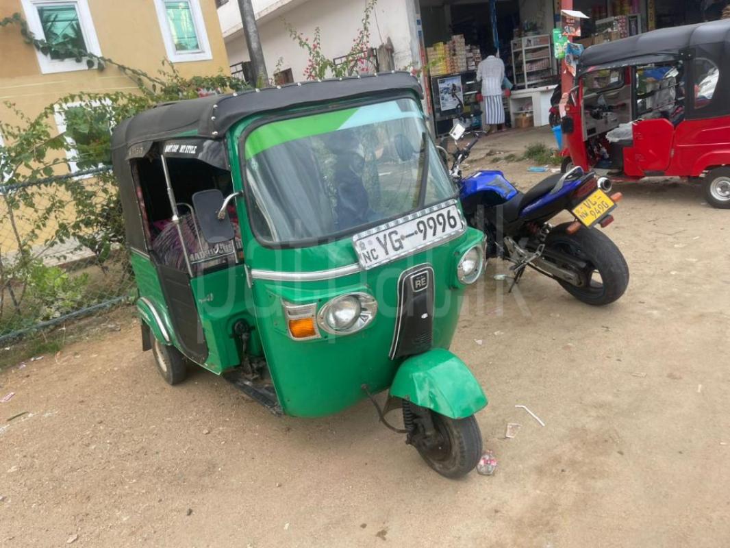 Bajaj Three Wheel 2011 - Reconditioned Three wheeler sale in Sri Lanka - patpat.lk