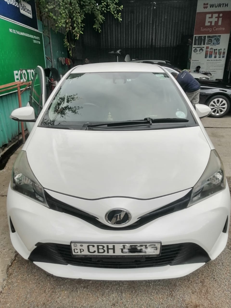 Toyota Vitz Available For Rent