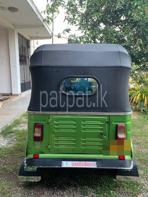 Bajaj Three Wheel 2000 - பயன்படுத்தப்பட்டது முச்சக்கர வண்டி sale in Sri Lanka - patpat.lk