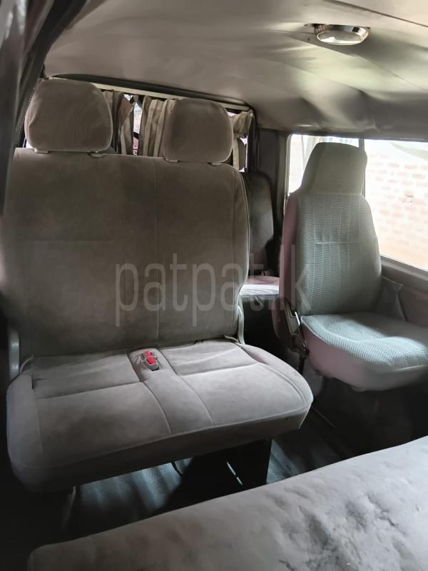 Nissan Caravan 1995 - பயன்படுத்தப்பட்டது வேன் sale in Sri Lanka - patpat.lk