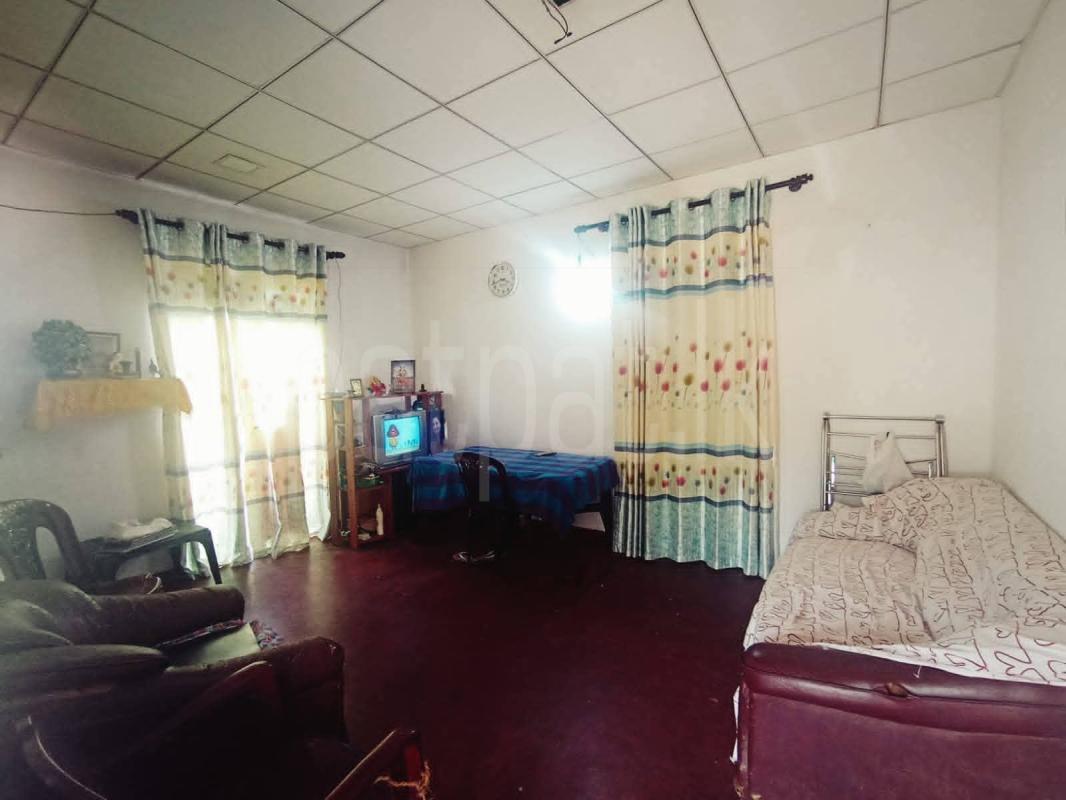 House for Sale in Habarakada