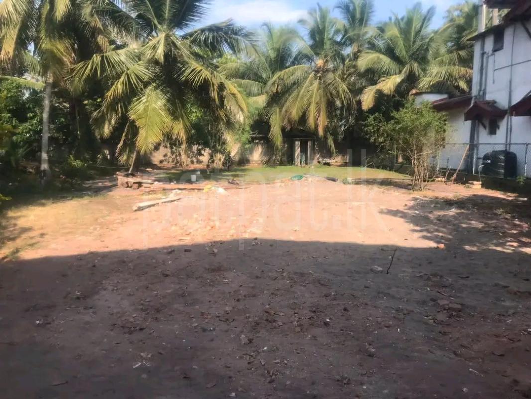 Residential Land for Sale in Beruwala