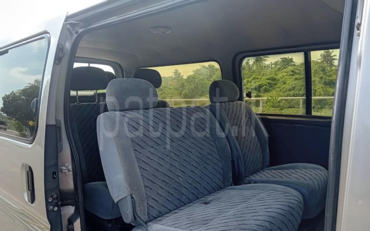 Nissan Caravan 2006 - பயன்படுத்தப்பட்டது வேன் sale in Sri Lanka - patpat.lk