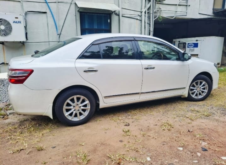 Toyota Premio 2015 - භාවිතා කරන ලද කාර් sale in Sri Lanka - patpat.lk