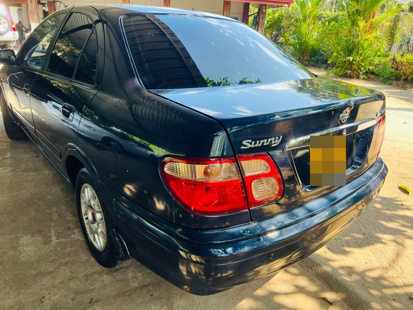 Nissan Sunny 2003 - භාවිතා කරන ලද කාර් sale in Sri Lanka - patpat.lk