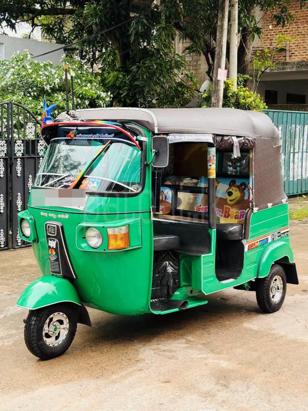 Bajaj 4 stroke 2011 - பயன்படுத்தப்பட்டது முச்சக்கர வண்டி sale in Sri Lanka - patpat.lk