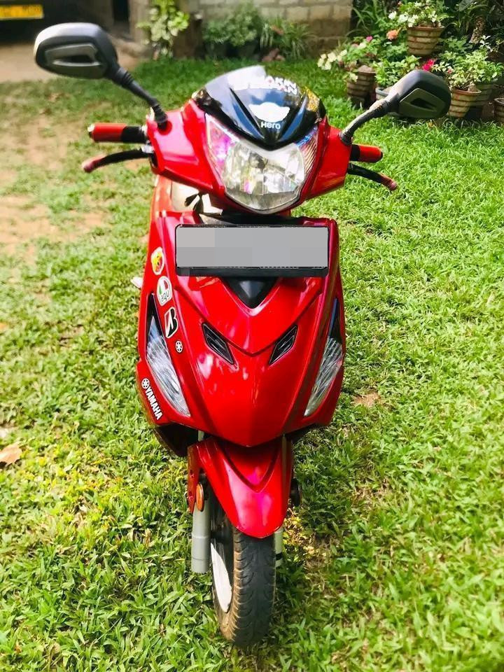 Hero Dash 2018 - பயன்படுத்தப்பட்டது பைக் sale in Sri Lanka - patpat.lk