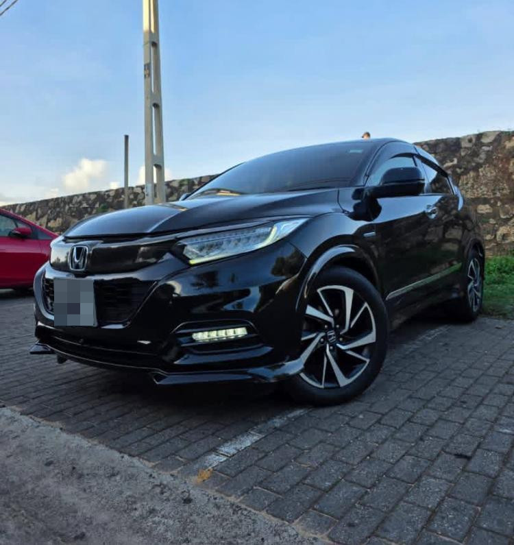 Honda Vezel 2018 - Used SUV sale in Sri Lanka - patpat.lk